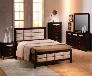 Deep Cappuccino Finish Contemporary Bedroom w/Cushioned Details